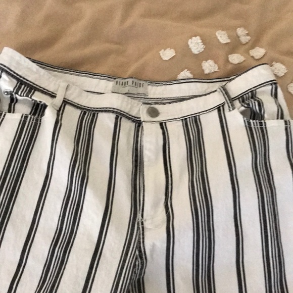 Striped mid cut flare jeans - Picture 2 of 3